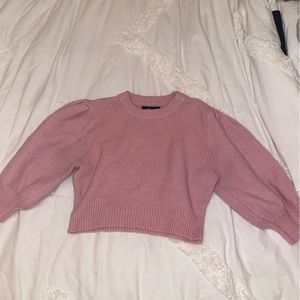 Pink Cropped Sweater Top w Mid Length Sleeves